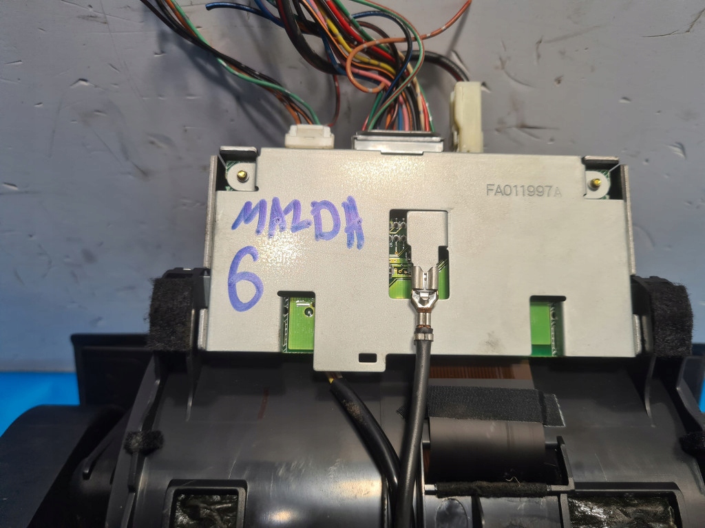 фото №8, Дисплей радио mazda 6