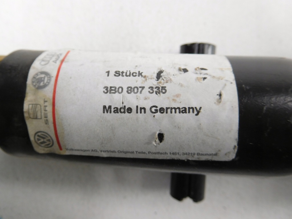 фото №7, Отбойник зона деформации левый задняя passat b5 3b0807335