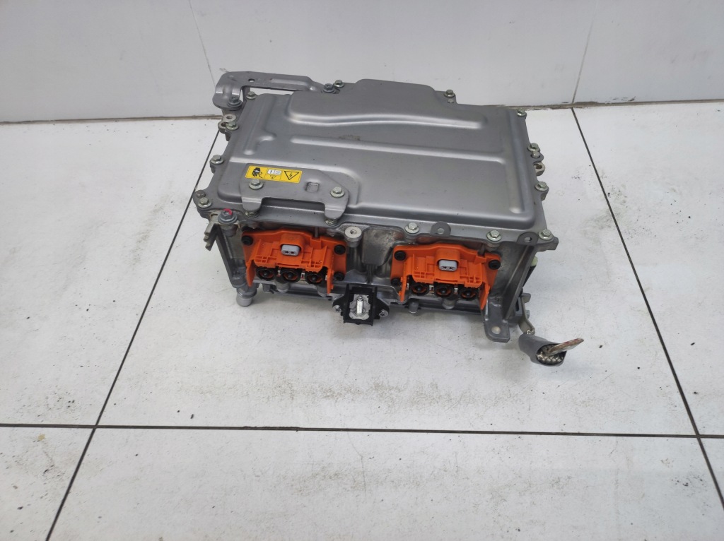 фото №1, Конвертер инвертор модуль renault clio v 5 lift 1.6 e-tech