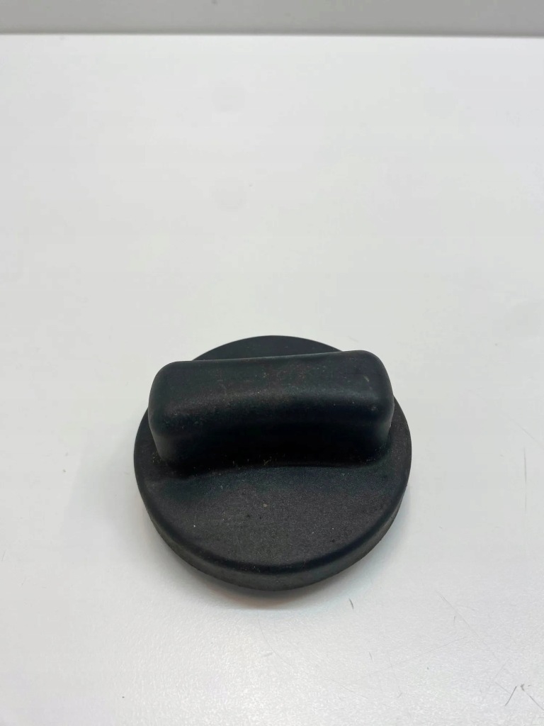 Купить Крышка бака топлива mercedes-benz a w168 1404700005 дизель 2000