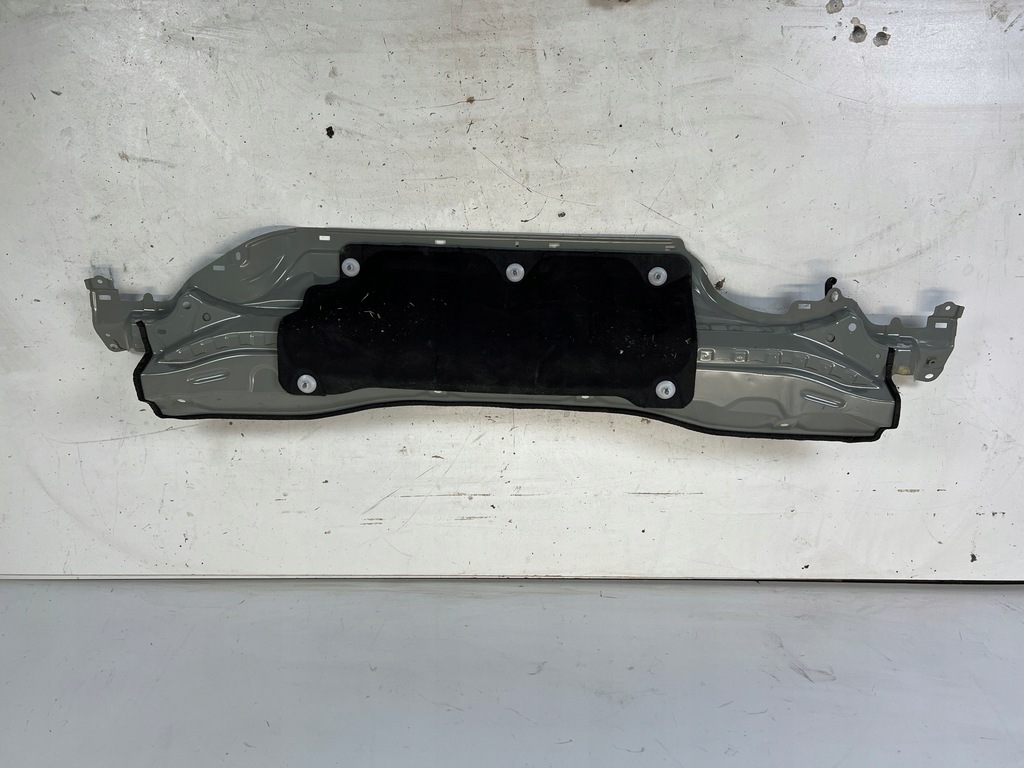 фото №1, Toyota yaris iv жабо нижние комплект