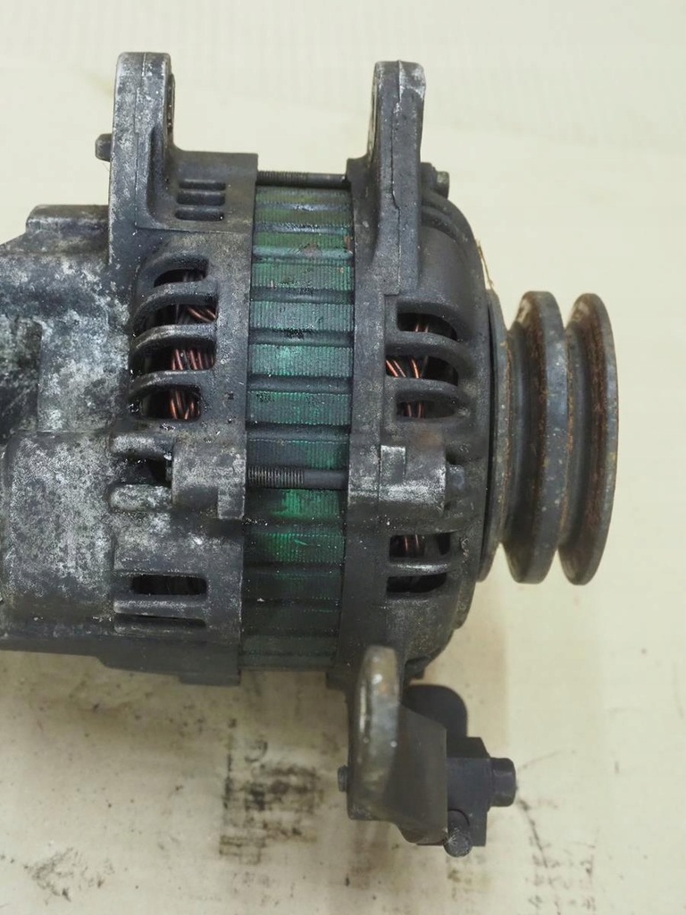 фото №11, Hyundai h1 2.5 td d4bf 37300-42356 генератор