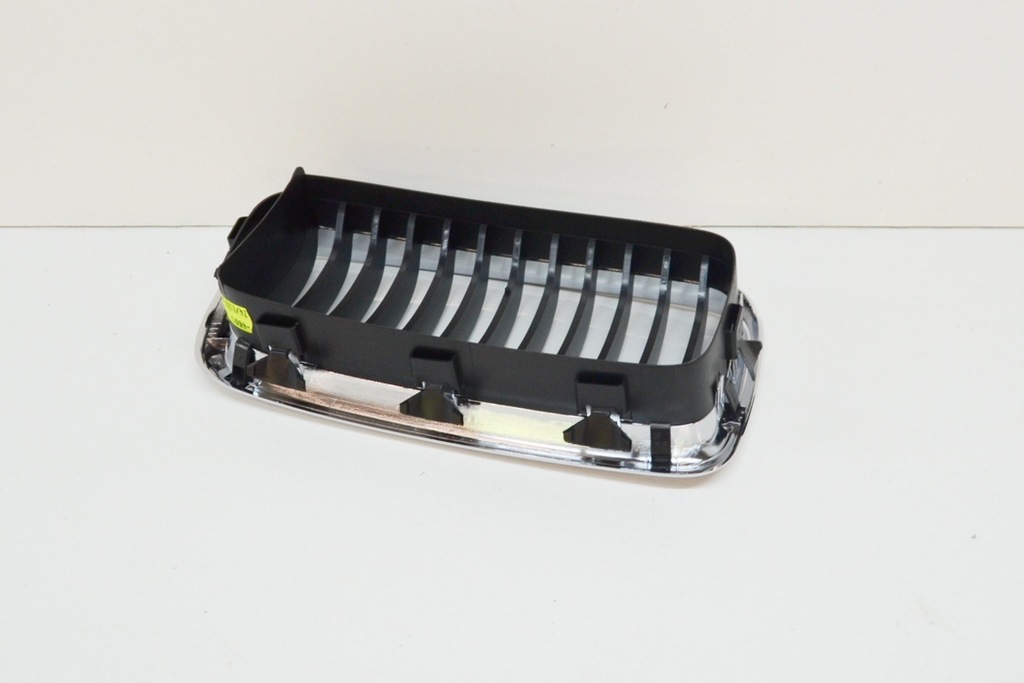 фото №7, Bmw e38 sedan передняя решётка радиатора радиатора левая 8231593 51138231593 nowa