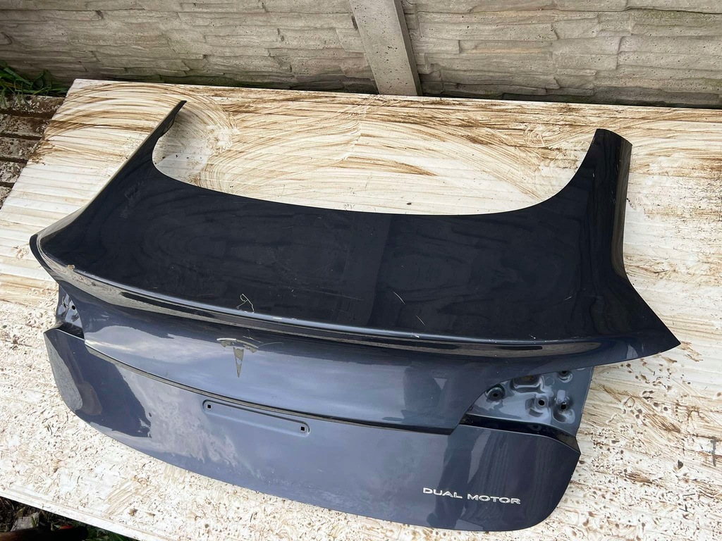 фото №1, Tesla 3 кришка багажника original оригінальний номер