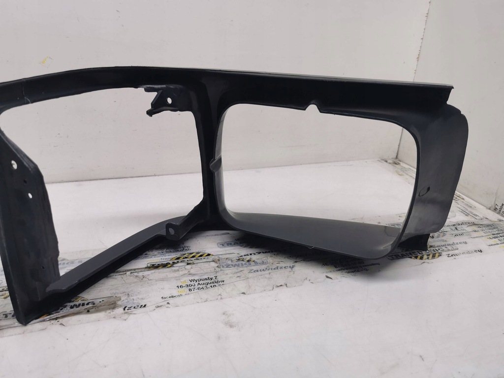 фото №6, Рамки лампа передних комплект toyota hiace 1990 816506-1 all/w/d/1