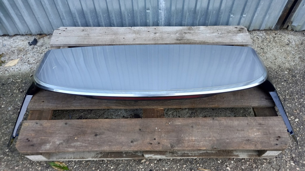 фото №1, Спойлер крышки накладка задняя kia sportage v