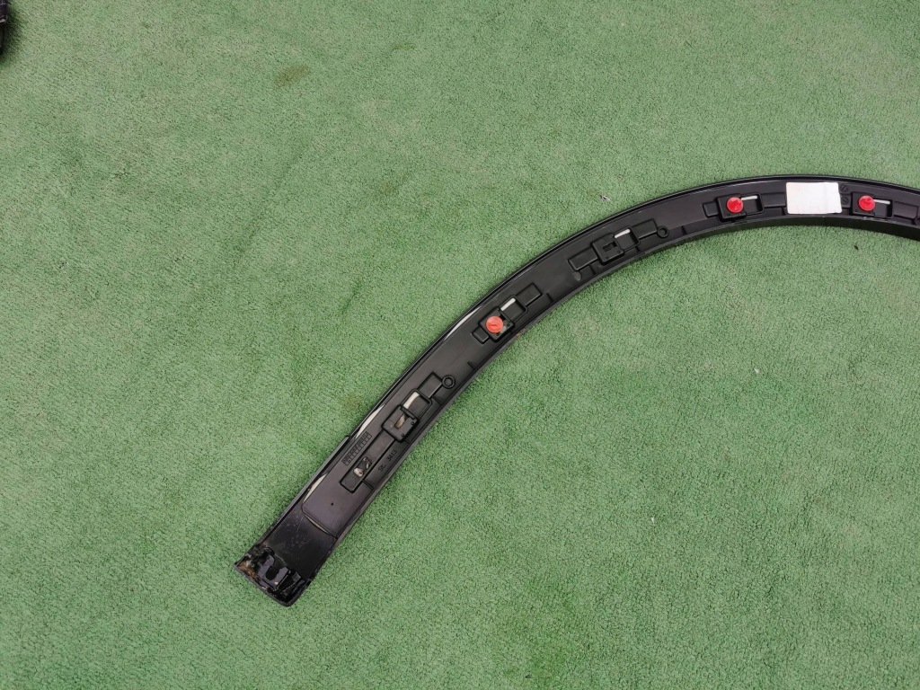 фото №9, Maserati grecale gt modena молдинг na крыло левая перед передняя org.