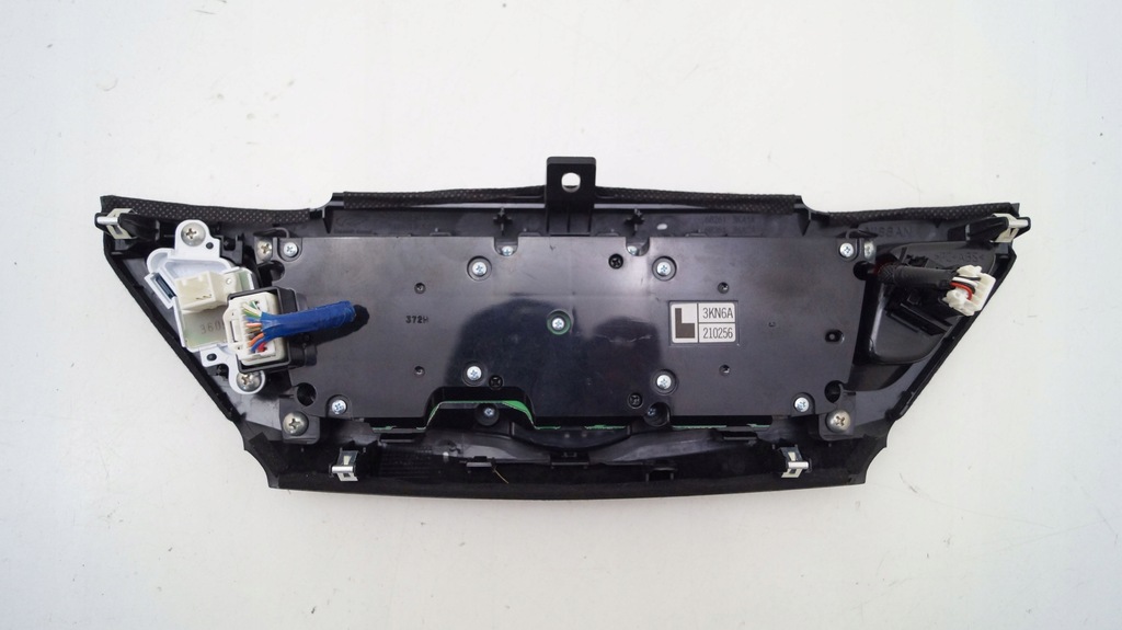 фото №2, Nissan pathfinder r52 14- панель радио h