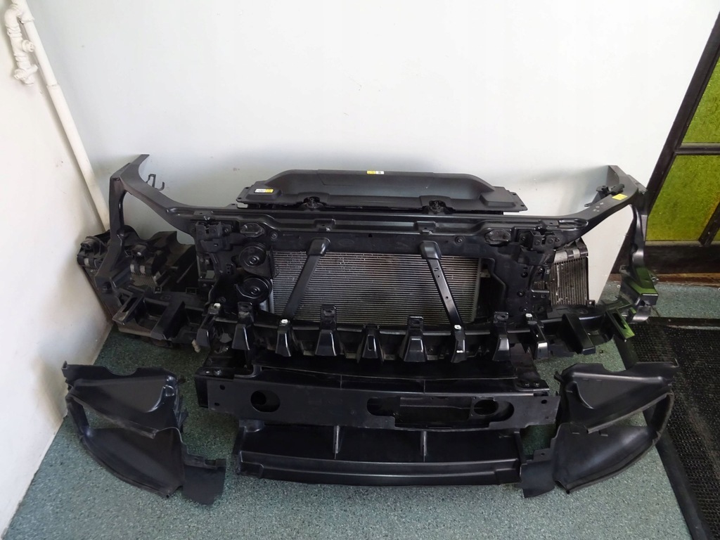 фото №2, Land rover range rover sport l494 lift pas передній радіатор вентилятори