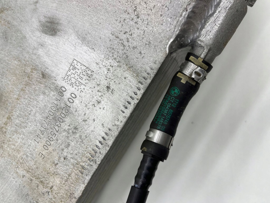 Bmw 5 g30 alpina d5 s b57 радіатор інтеркулер труби комплект 8689814 Ціна