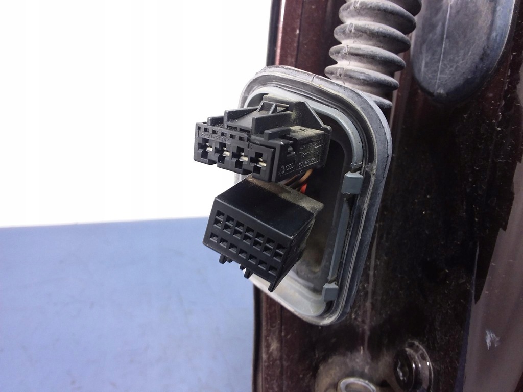 фото №12, Porsche panamera i 970 дверь задняя правое задние lm8y