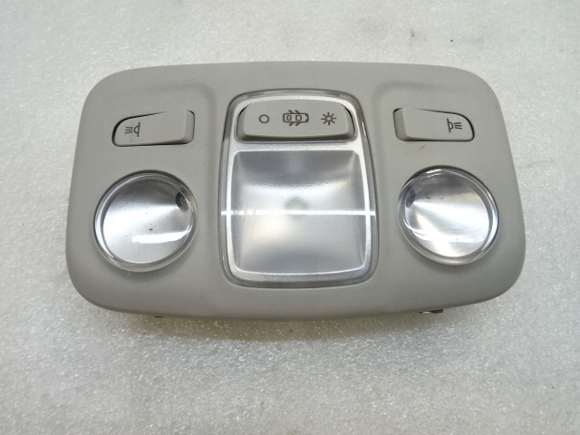 фото №1, Citroen c4 picasso ii grand lift лампа потолочный освещение кабины