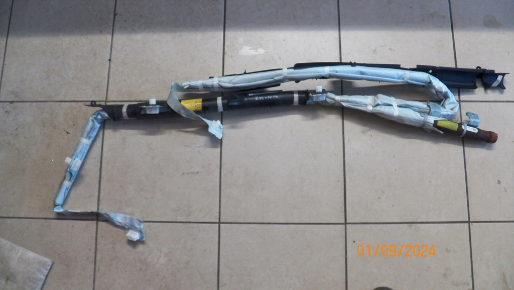 фото №1, Шторка безпеки права toyota rav4 iv 52166-8900e