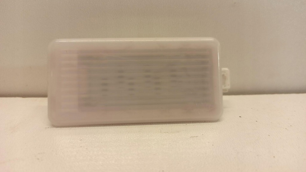 фото №1, Bmw 7 g11 лампа кабины салона 9366102