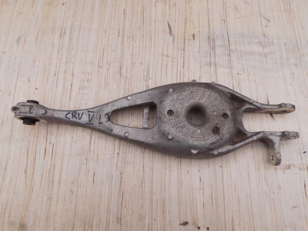 фото №1, Рычаг левый задняя honda cr-v v 2017-2022