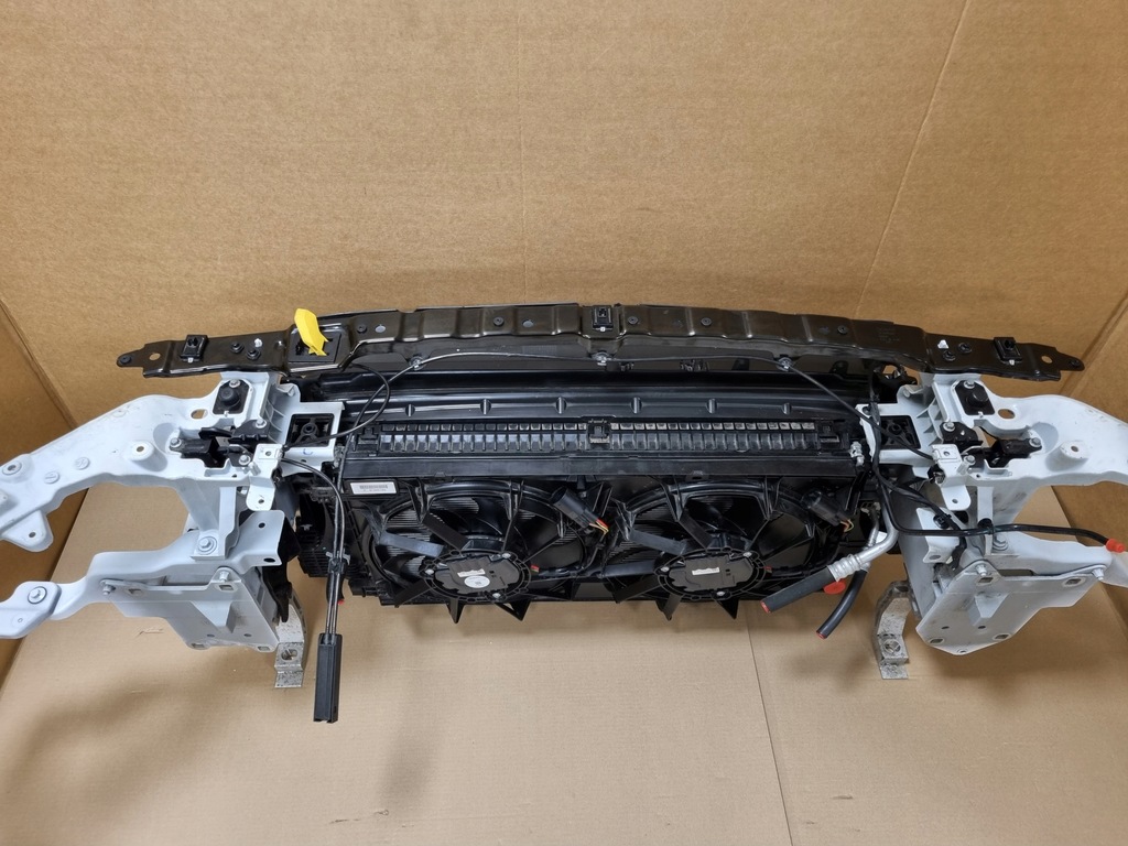 фото №12, Polestar 2 kompletny pas передній радіатор