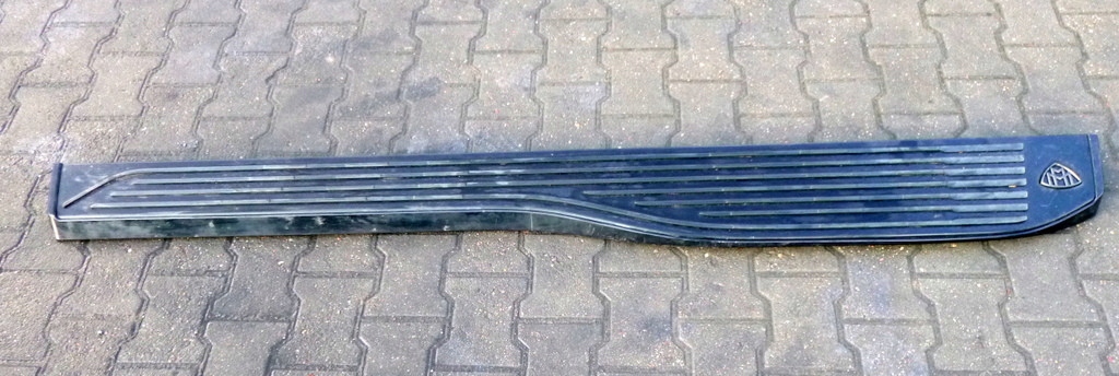 фото №1, Mercedes gls-klasa x167 ii 2 молдинг порог наружная левая a1676986600