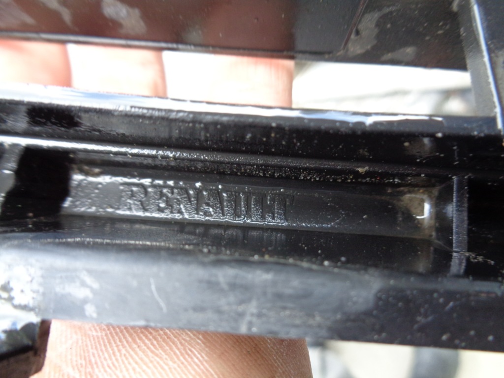 фото №5, Renault espace iv решётка средняя бампера