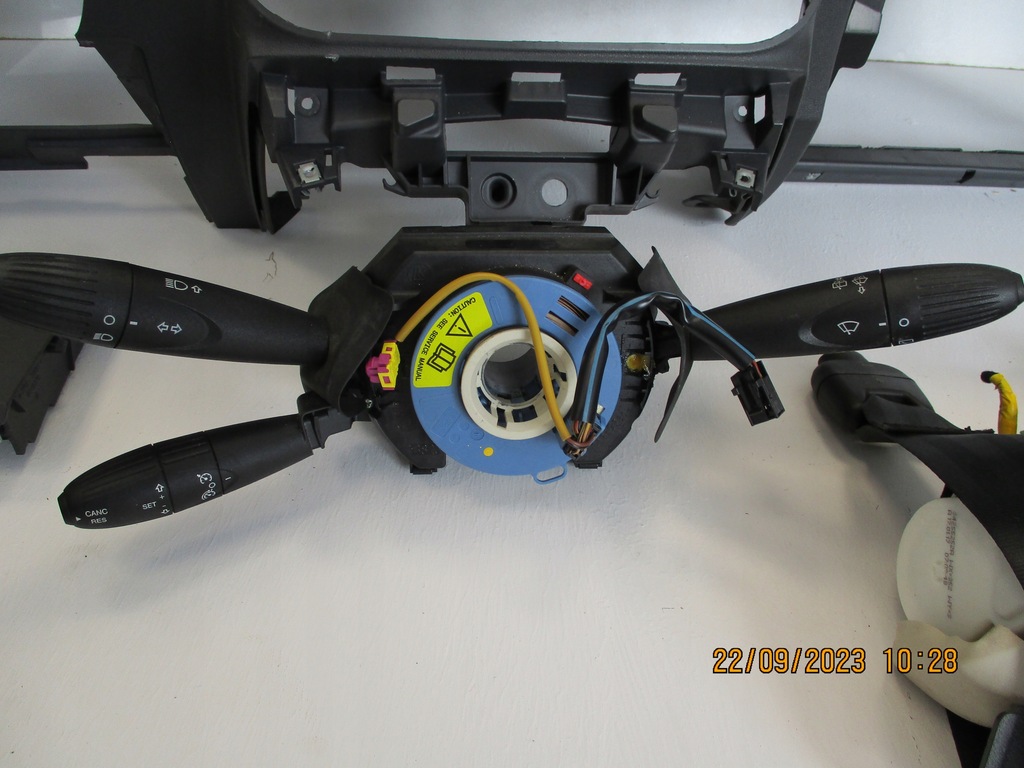 фото №7, Консоль pulpit панель приладів fiat 500 lift czarna