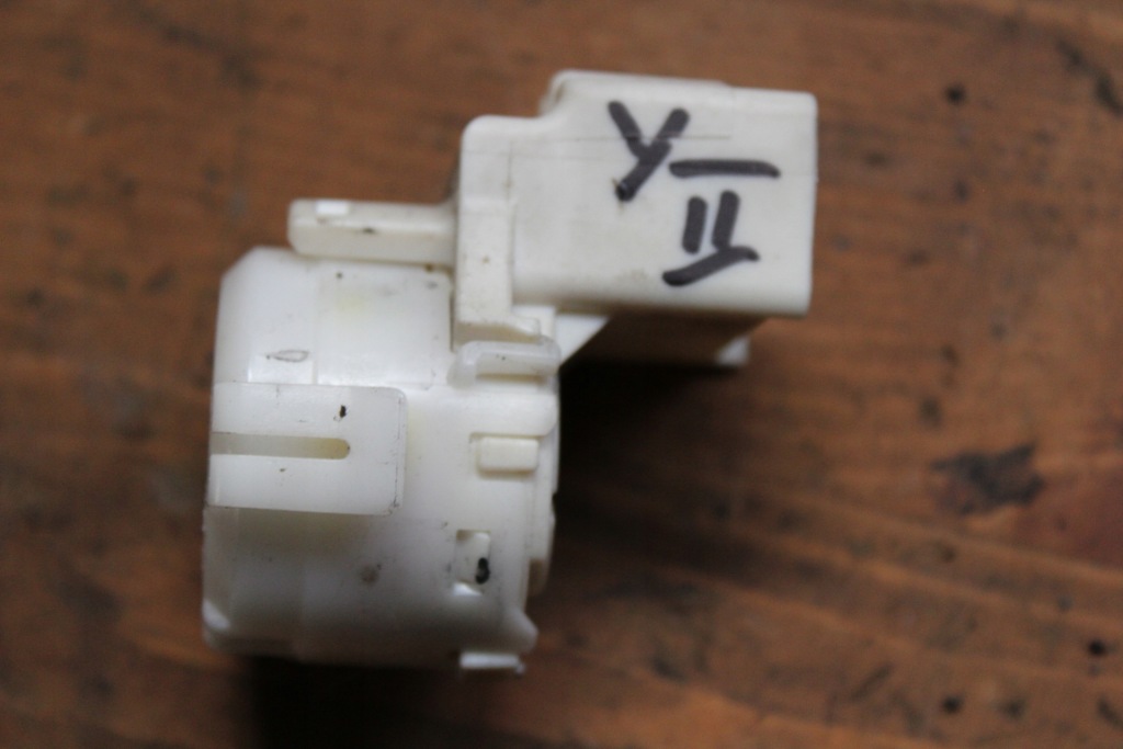 фото №4, Колодка замка запалювання toyota yaris ii 1.33 vvti orginał