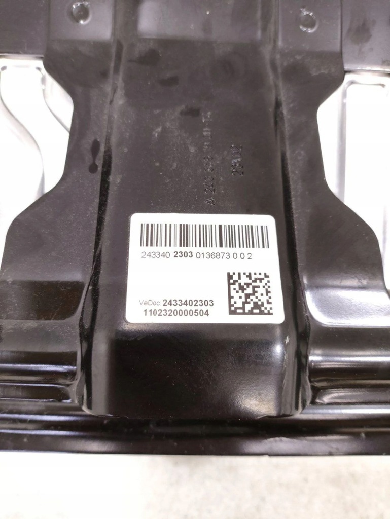 фото №13, Mercedes-benz eqb 2023 перетворювачі