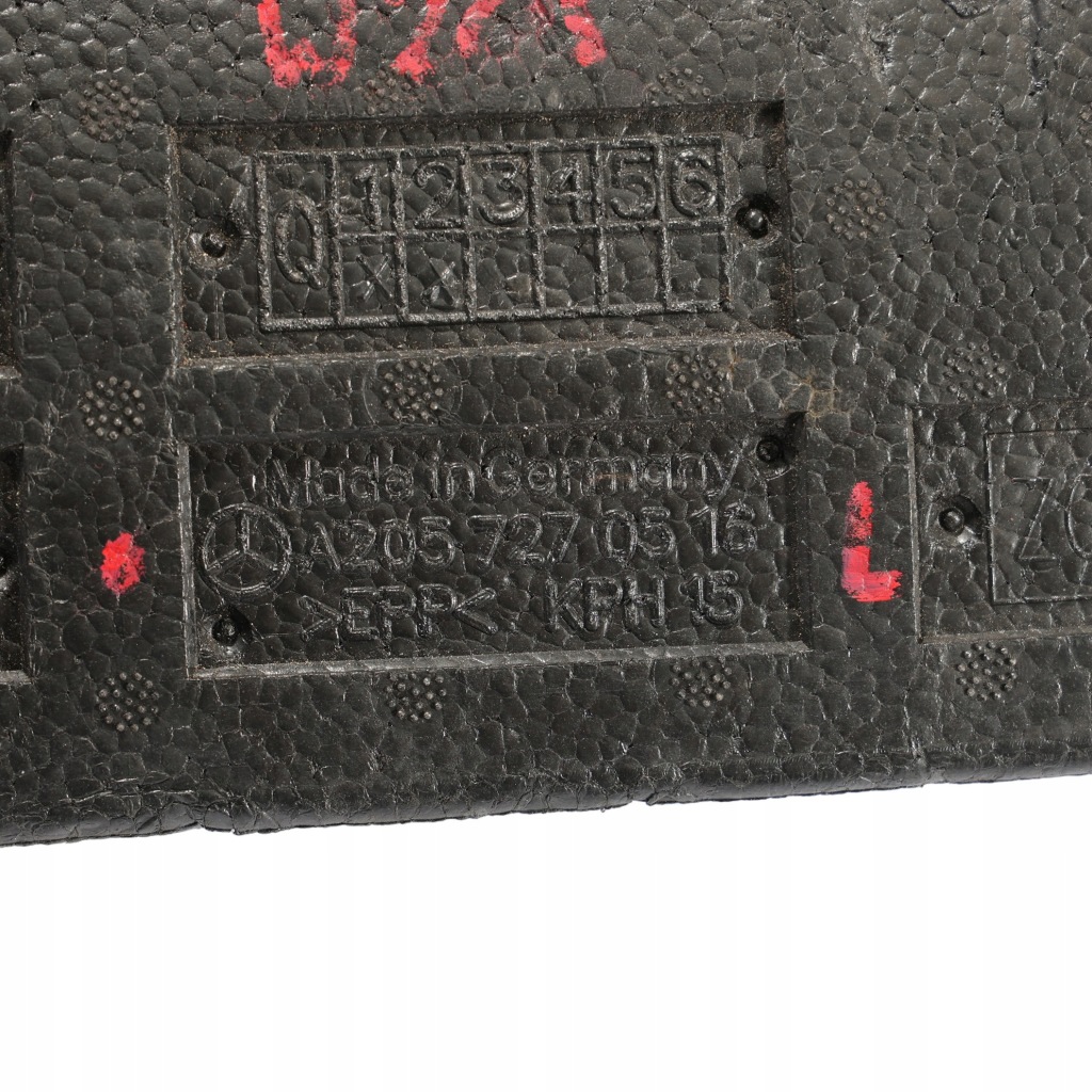 Mercedes w205 s205 вкладка изоляция пенопластовая дверь правый перед a2057270516 Оригинал