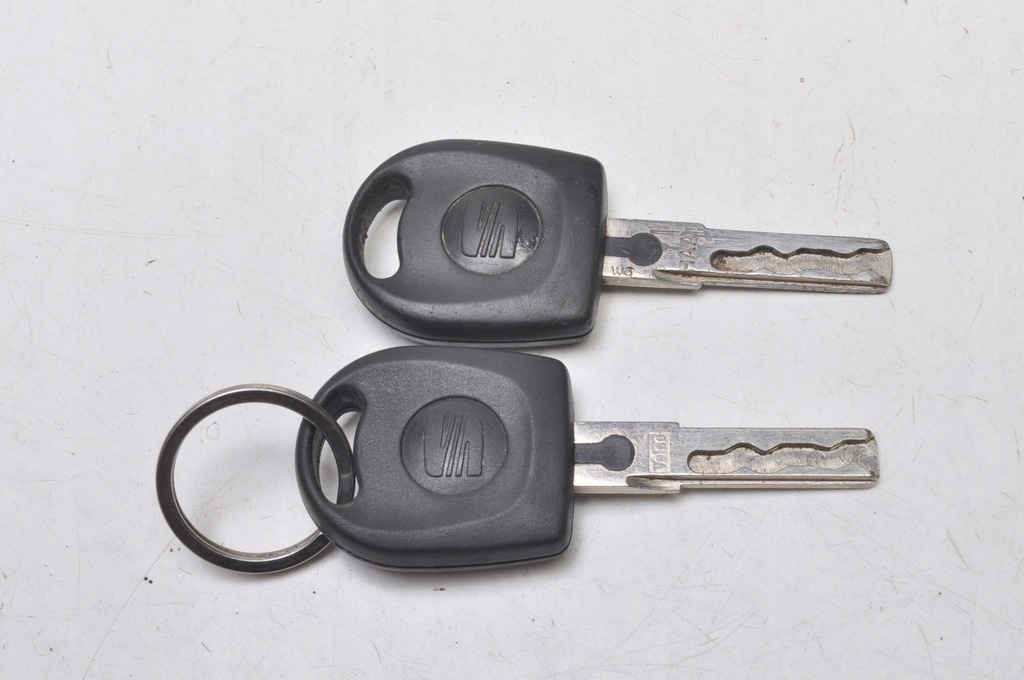 фото №6, Seat cordoba i ручка багажника lift ключ крышка