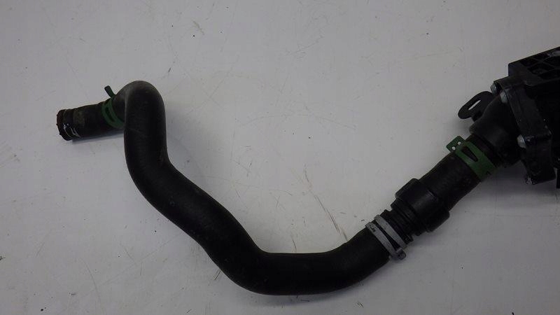 фото №6, Термостат корпус wąż труба renault scenic iv 1.5 dci 110603359r