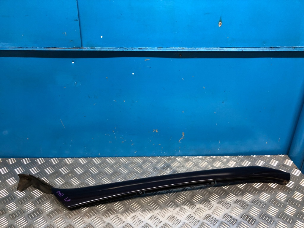 фото №1, Mercedes w140 lift молдинг стекло лобовое левая