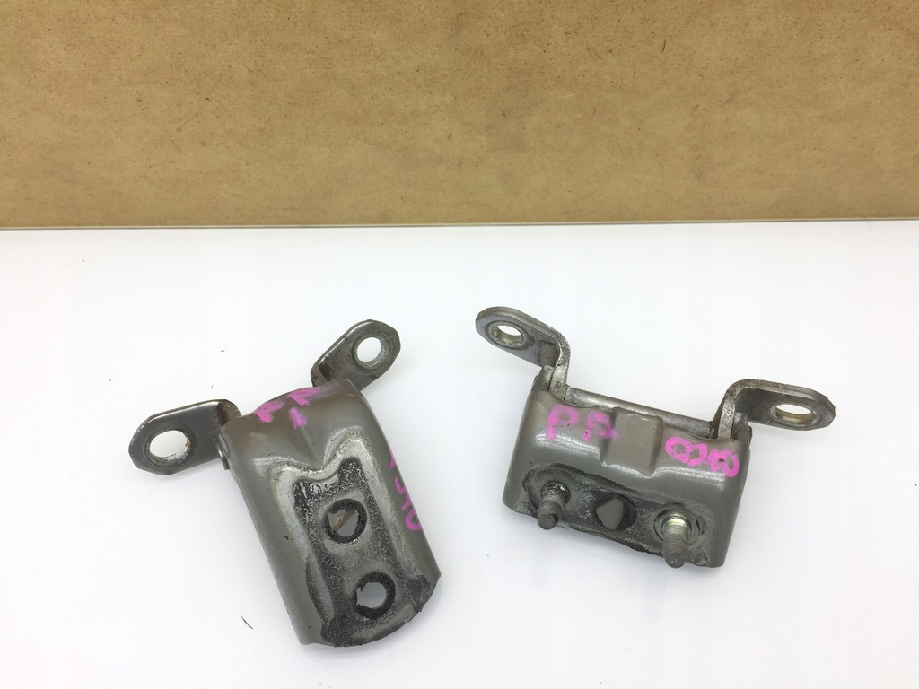 фото №1, Qashqai j10 петля петлі двері правий задня kpl