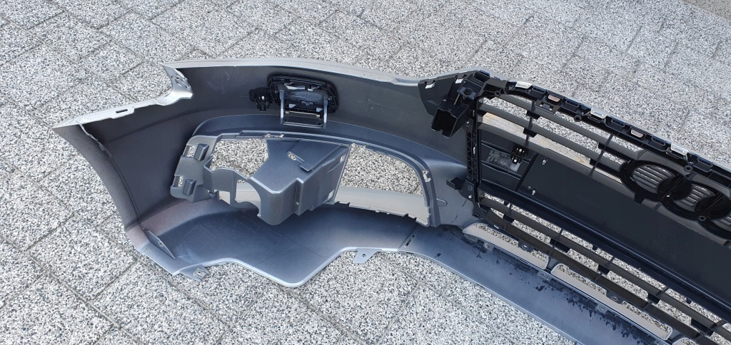 Audi a4 s-line рестайлінг  competition plus бампер c099 в Україні