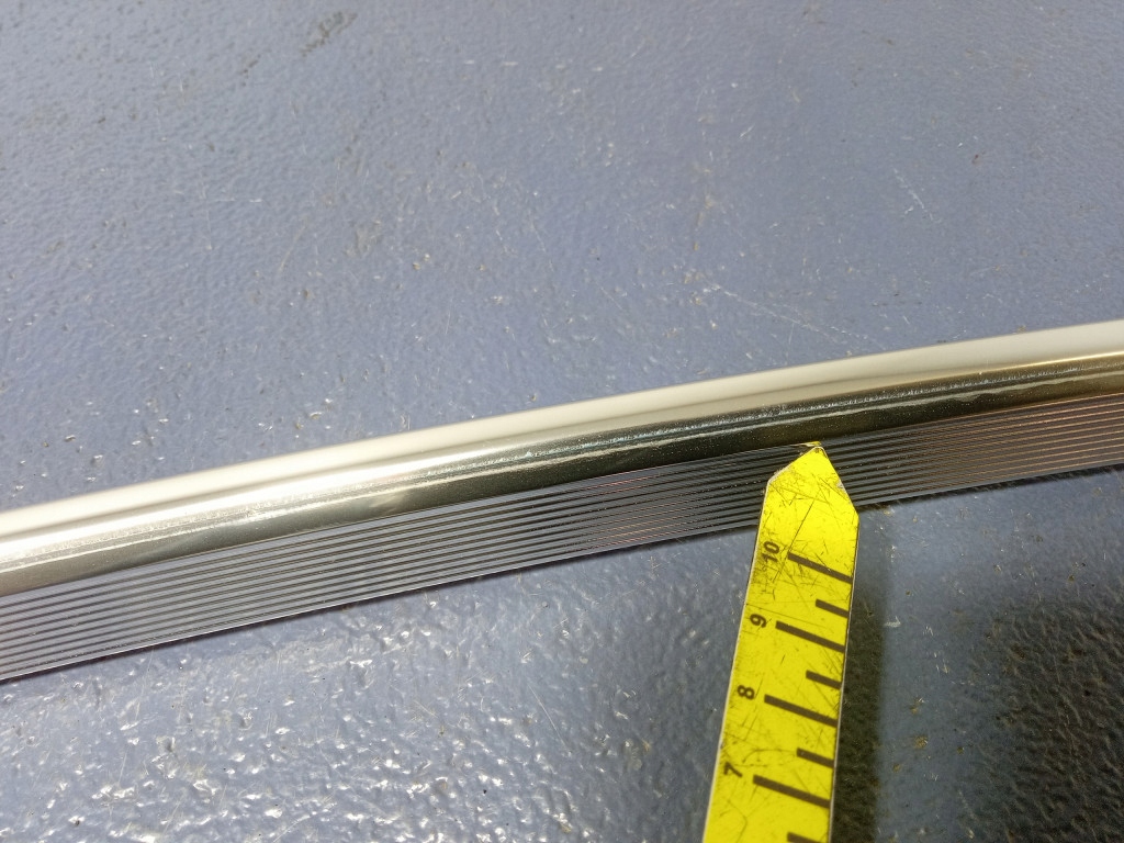 фото №13, Audi a6 c7 avant молдинг кузовная правая 4g9053704