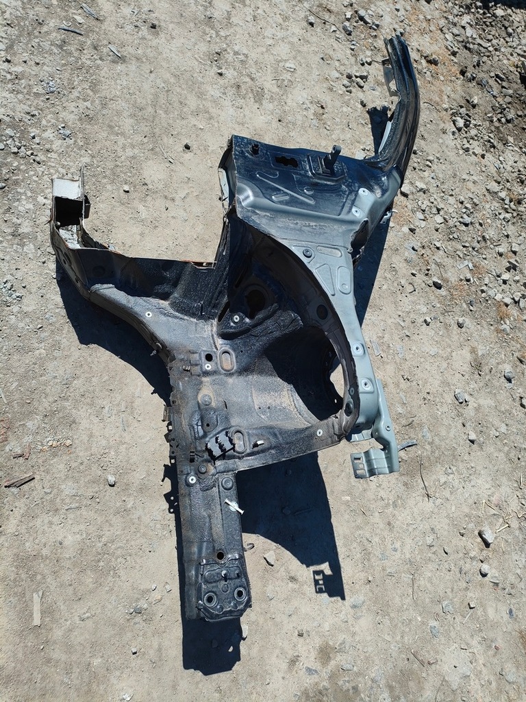 фото №1, Bmw x1 f48 лонжерон правый перед schwarz 2