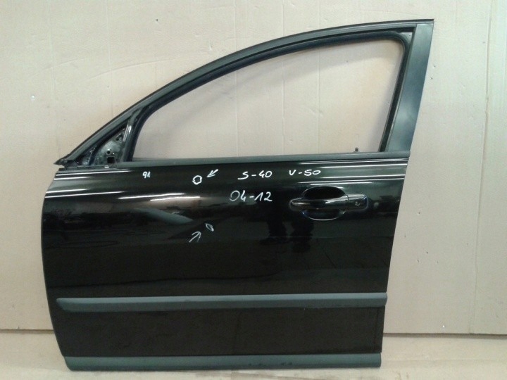 фото №1, Volvo s-40 v-50 2004 дверь левая перед