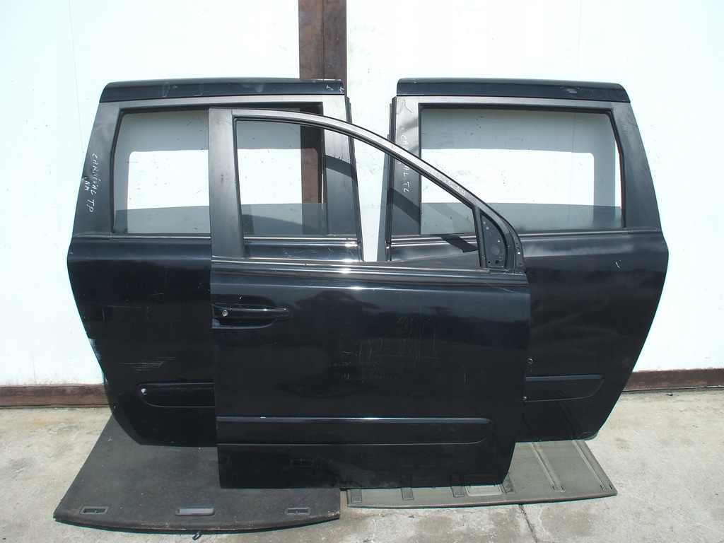 фото №1, Kia carnival ii iii 2006- дверь правое передние перед