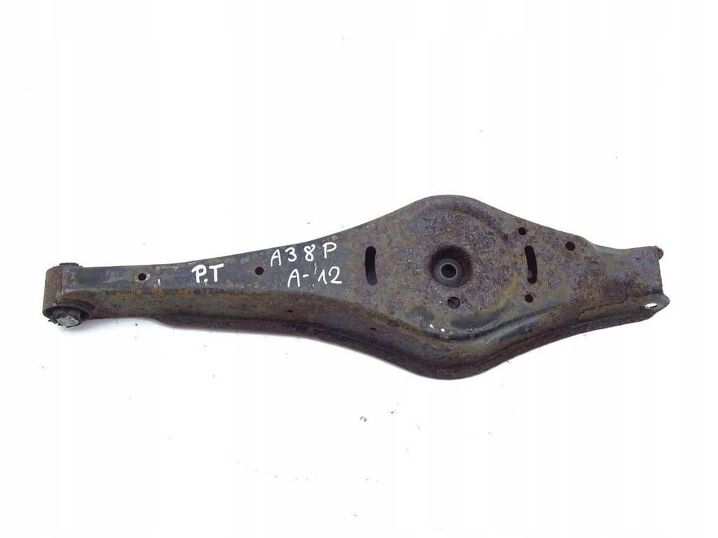 фото №1, Audi a3 8p 03-12 рычаг правый задняя