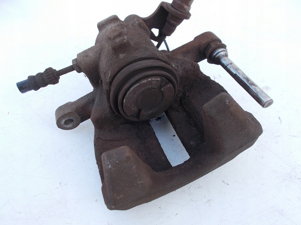 фото №5, Суппорт тормозной правый задняя citroen jumpy scudo expert 2007-2016