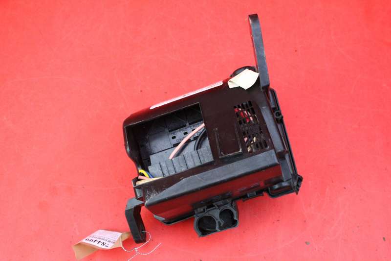 фото №9, Коробка предохранителей 9648599280 peugeot 206 1.4 8v 75 km 02-09