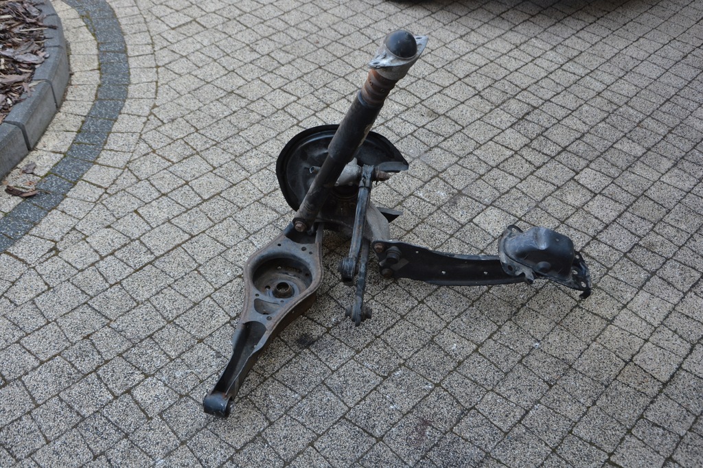 фото №11, Подвеска задняя ступица поворотный кулак lt vw sharan