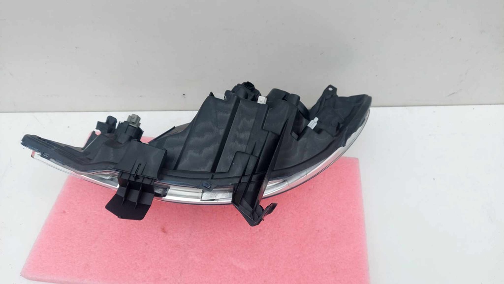 фото №7, Peugeot 107 лампа правая перед передняя nowa оригинальный номер 1503