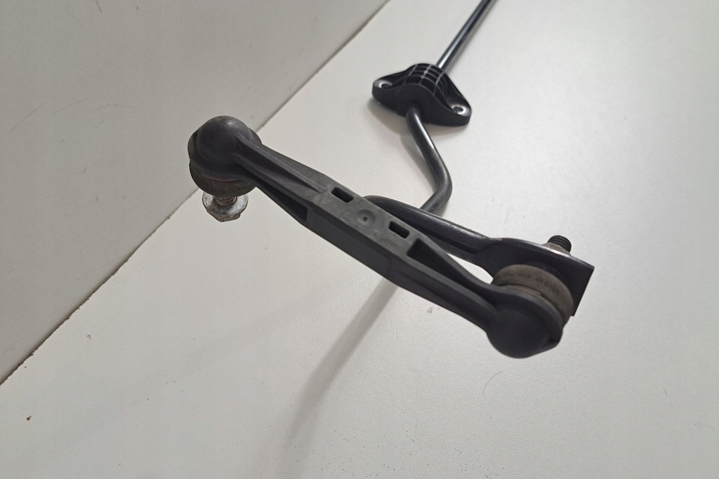 фото №10, Стабилизатор задний bmw 3 g20, g28 6870691 2.0l бензиновый 135kw 2019