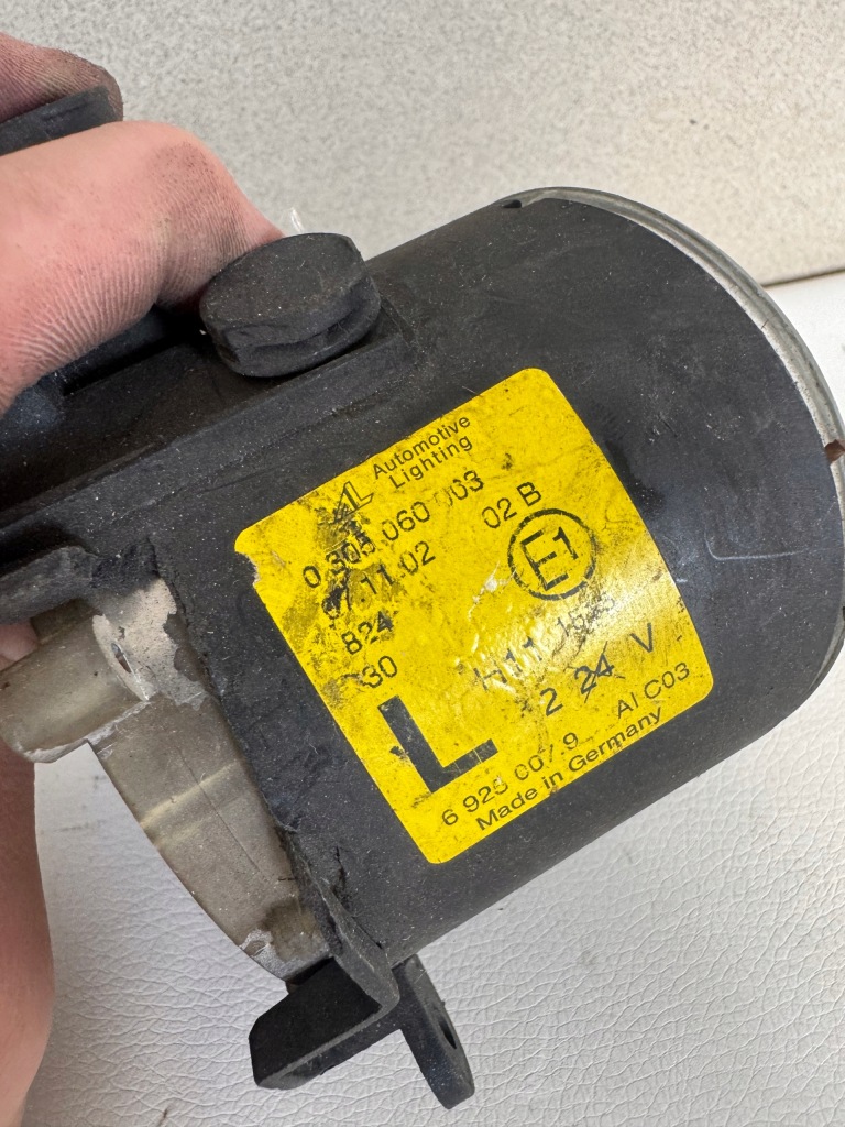 Mini cooper i - противотуманная фара левый 69250079 Недорого