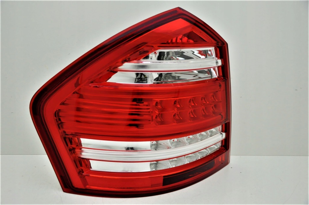фото №3, Mercedes gl x164 2010- лампа задняя левая nowa led