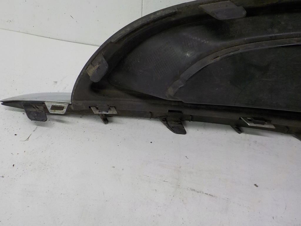 Opel insignia a lift решётка решётка радиатора бампера правая Недорого