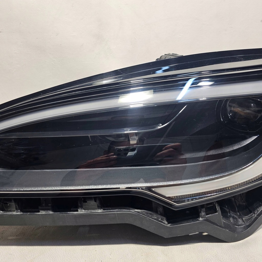 фото №6, Лампа левая перед передняя tesla model s plaid 1563713-00-c