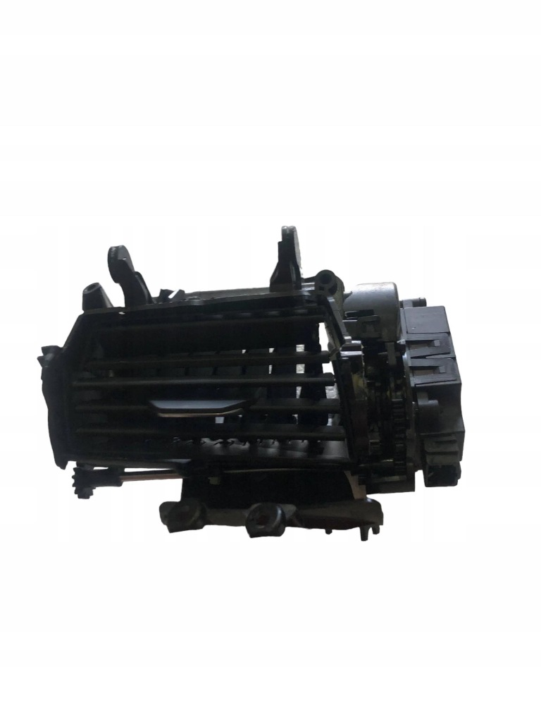 фото №1, Audi a8 d5 решётка обдув 4n2820902