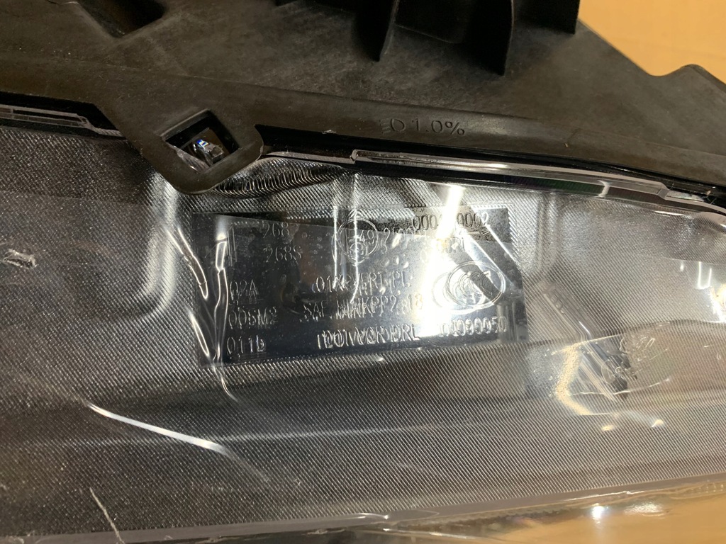 фото №9, Nowa org лампа maserati levante full led eu комплектна ліва 6701527220