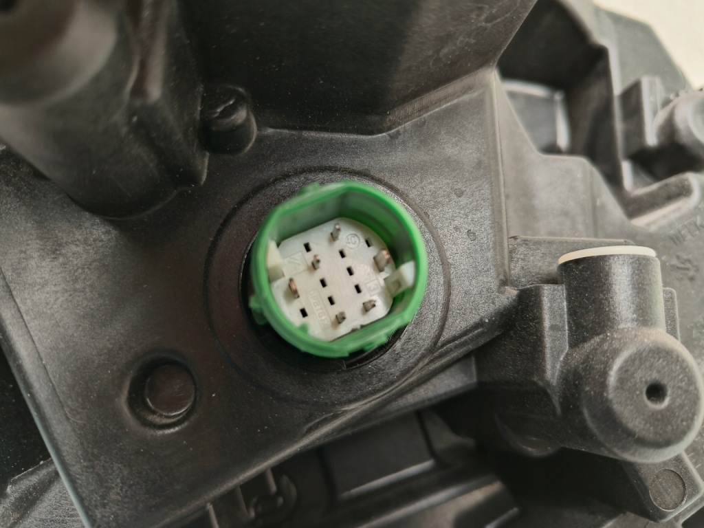 Купити Maserati grecale 2023 2024 фара фара перед ліва full led америка