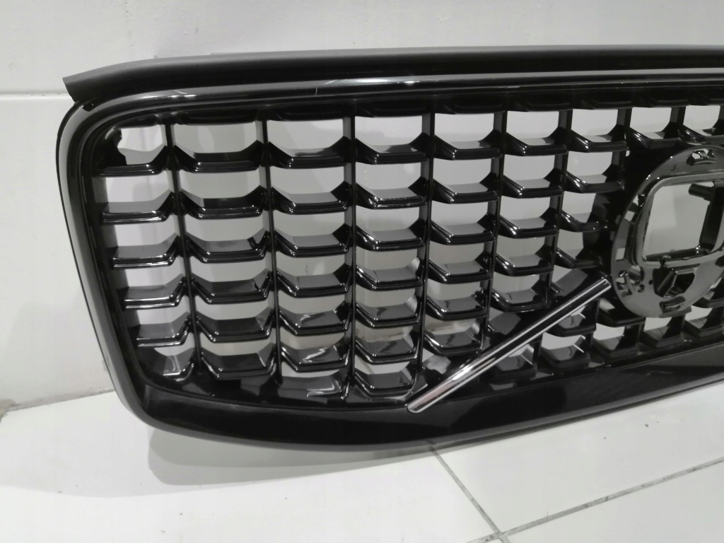 фото №3, Решётка радиатора решётка радиатора volvo xc60 ii r-desing hal 6869