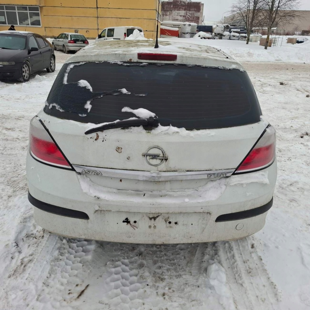 Купити Opel astra коробка запобіжників 2004 1.7l 13145039 13 145 039, sw 0630, h